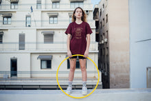 Load image into Gallery viewer, Où va le monde Γιάγκο μ'; | Claret Red | T-shirt