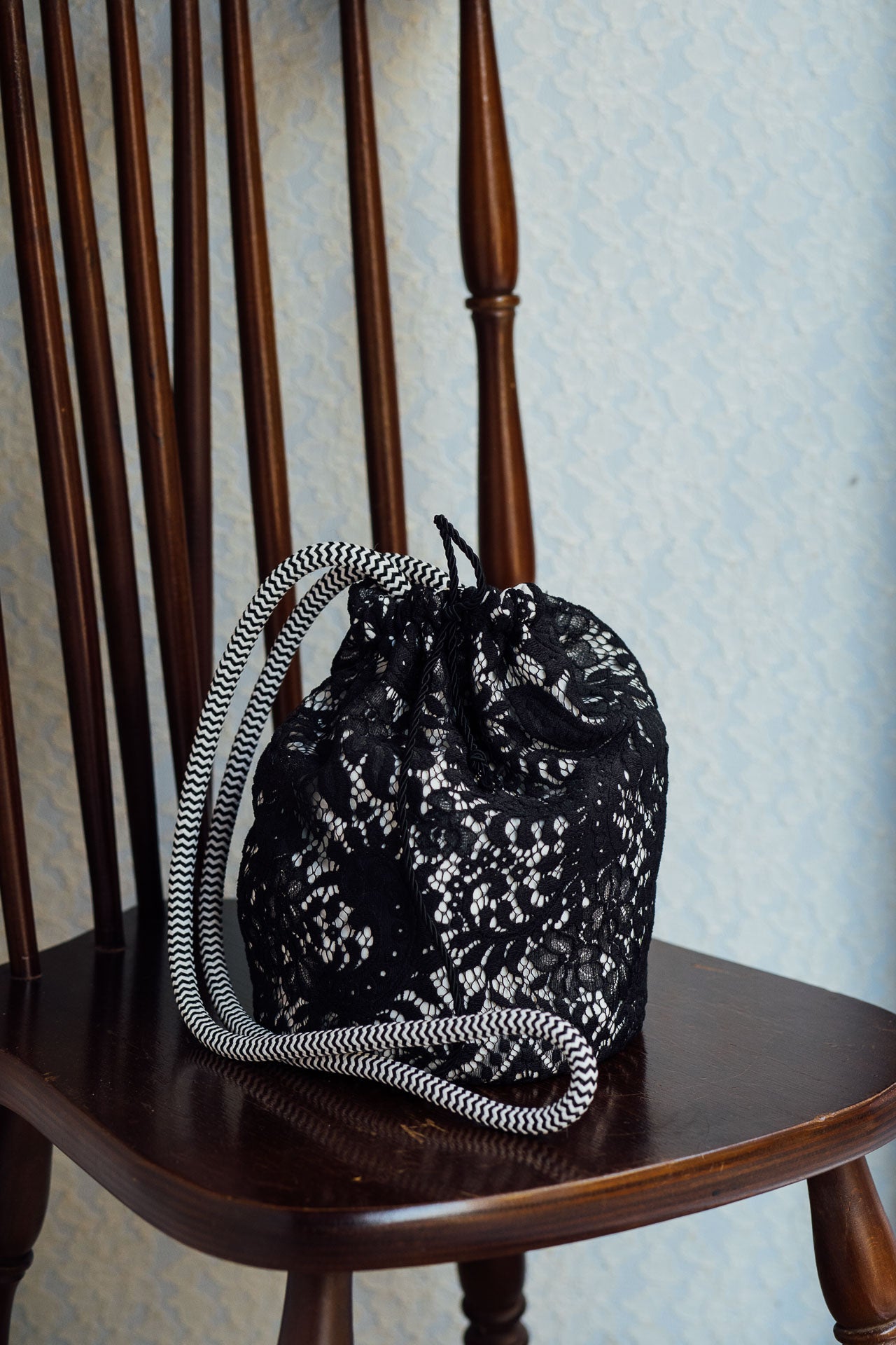 Vintage Lace Shoulder Bag | Black