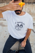 Load image into Gallery viewer, Ο έρωτας είναι τυφλός | T-shirt

